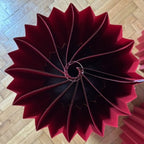 Sklopivi crveni sto za proslave i događaje